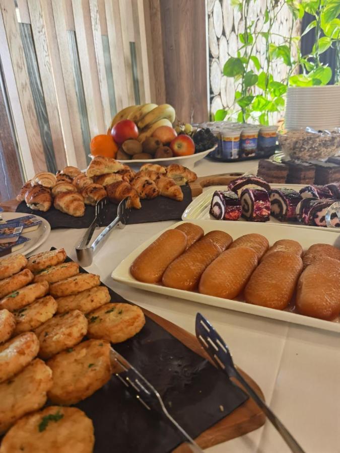 Hotel Forest Pale Ngoại thất bức ảnh